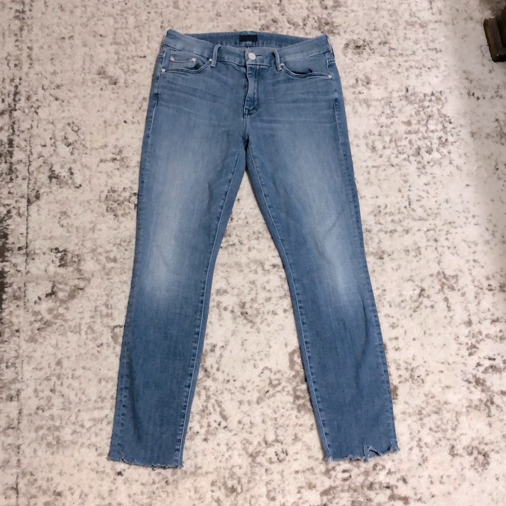 MOTHER brand jeans size 28. Looker Ankle Fray in When Sparks Fly.